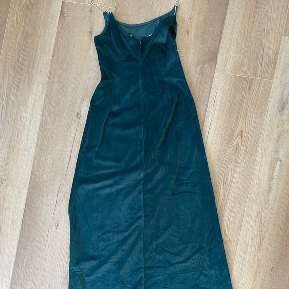 NWOT lulus emerald gown - Picture 3 of 4